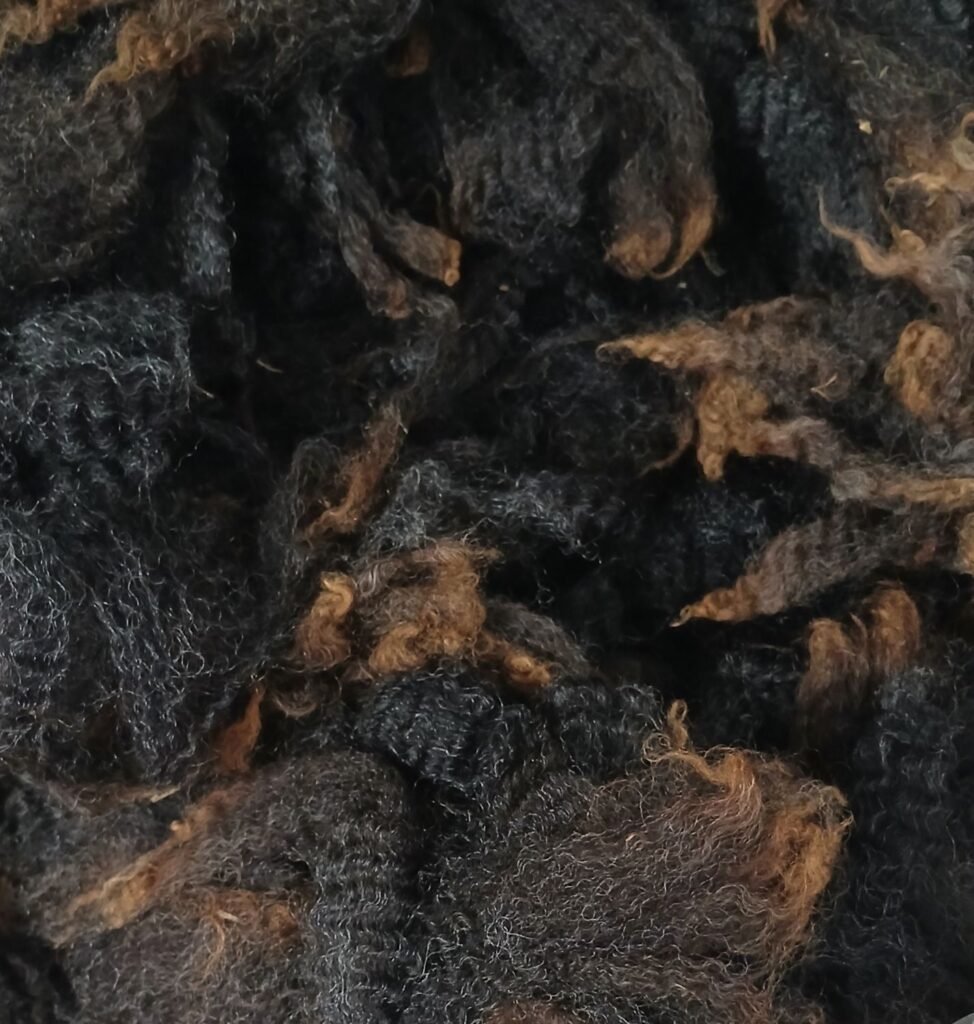 Romney Fleece-Raw fibers for hand spinning-Cottagespinsew.com